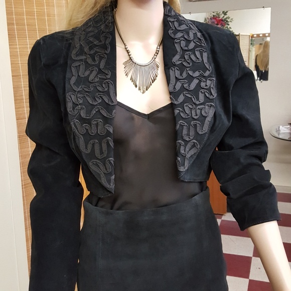 Vintage  Quality Suede Bolero and mini skirt set. Small. - Picture 6 of 8